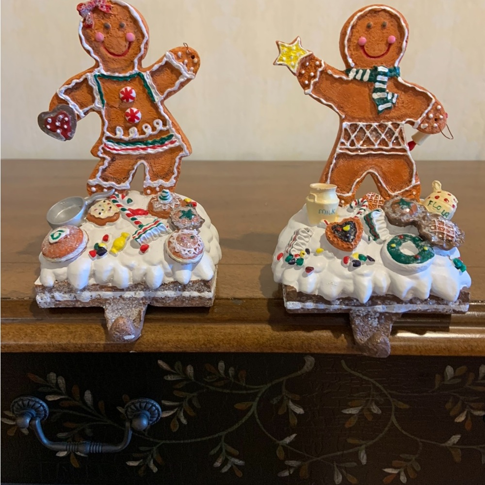 Gingerbread Man Holiday Decor Set